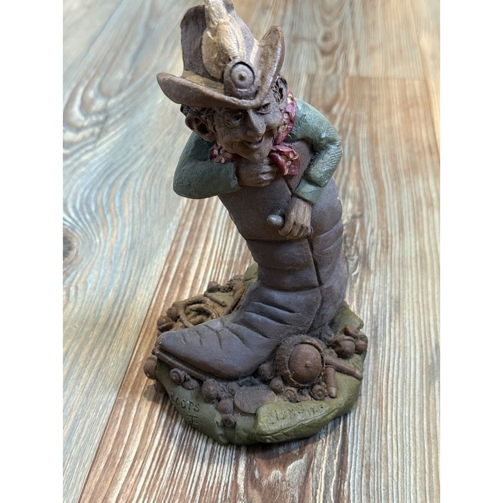Tom Clark Gnome Figurine vtg sculpture elf Cairn Boote Cowboy boot west